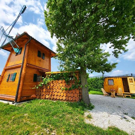 Willa Unique Wooden Holiday House In Nature Lukovica pri Domžalah Zewnętrze zdjęcie