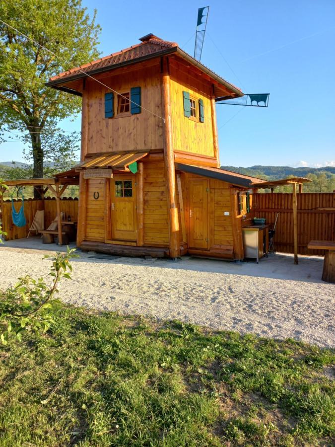 Willa Unique Wooden Holiday House In Nature Lukovica pri Domžalah Zewnętrze zdjęcie