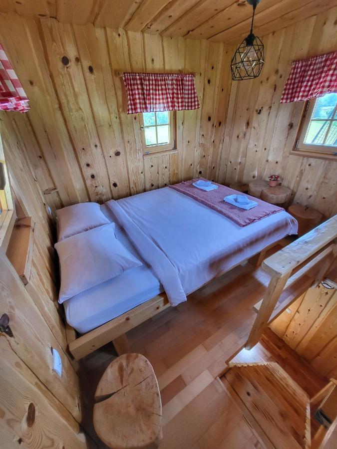 Willa Unique Wooden Holiday House In Nature Lukovica pri Domžalah Zewnętrze zdjęcie