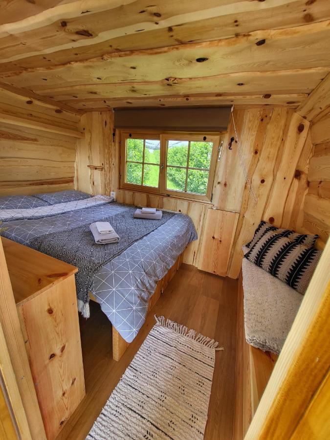 Unique Wooden Holiday House In Nature Lukovica pri Domžalah Zewnętrze zdjęcie